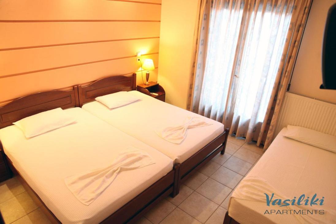 Vasiliki Apartments 플라타모나스 외부 사진