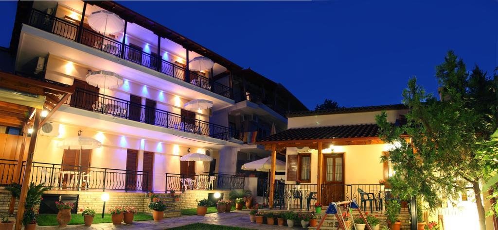 Vasiliki Apartments 플라타모나스 외부 사진