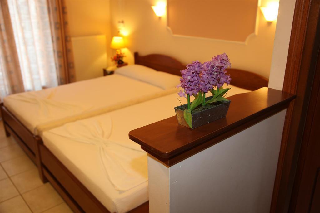 Vasiliki Apartments 플라타모나스 외부 사진