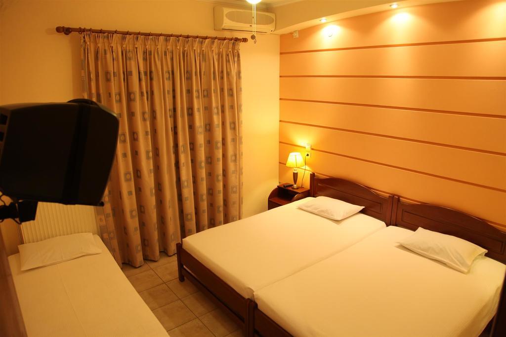 Vasiliki Apartments 플라타모나스 외부 사진